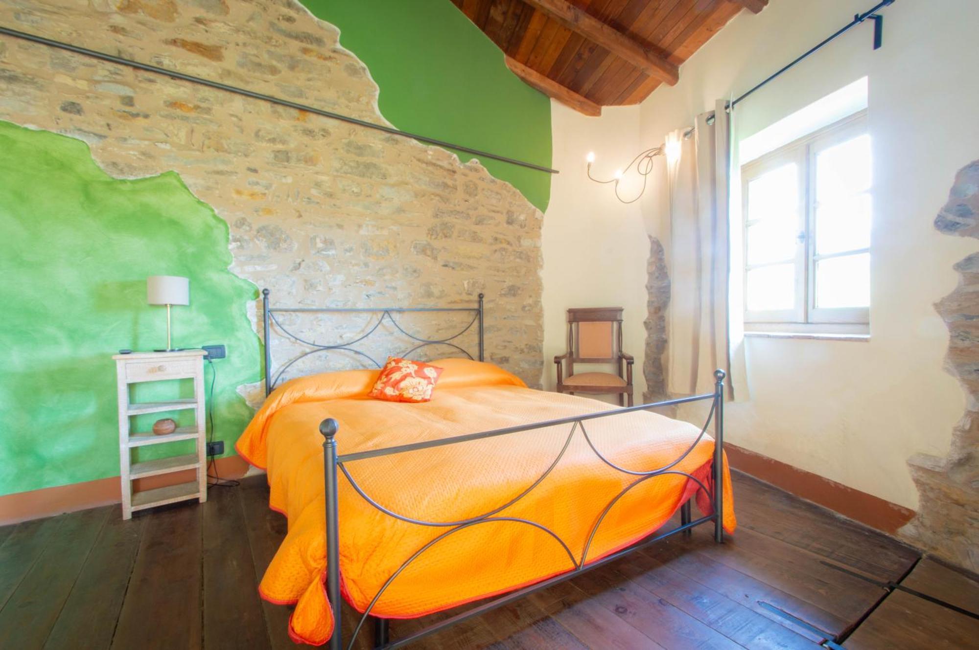 Апартаменты Casa Vacanze La Casala Фивиццано Экстерьер фото